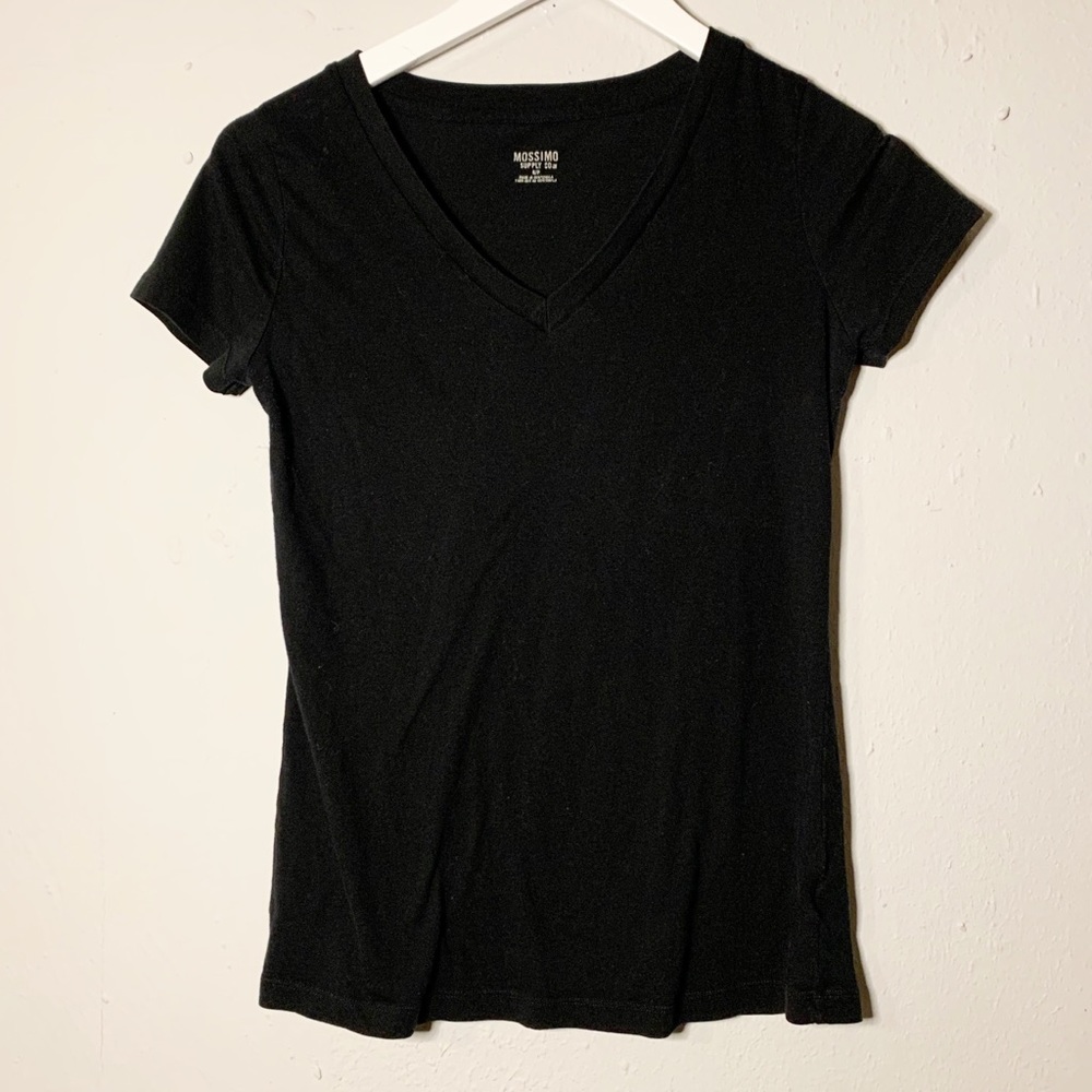 Mossimo Black V-Neck Small